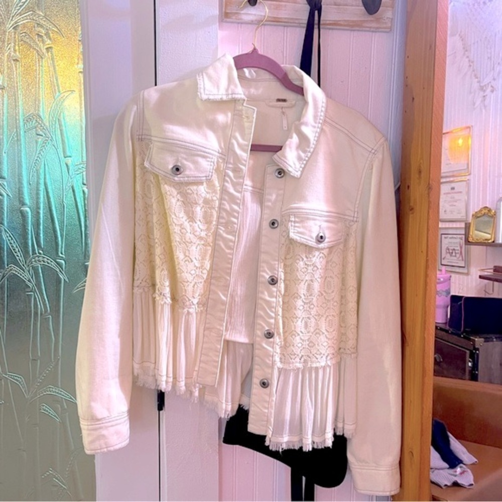 The cutest Jean jacket ever